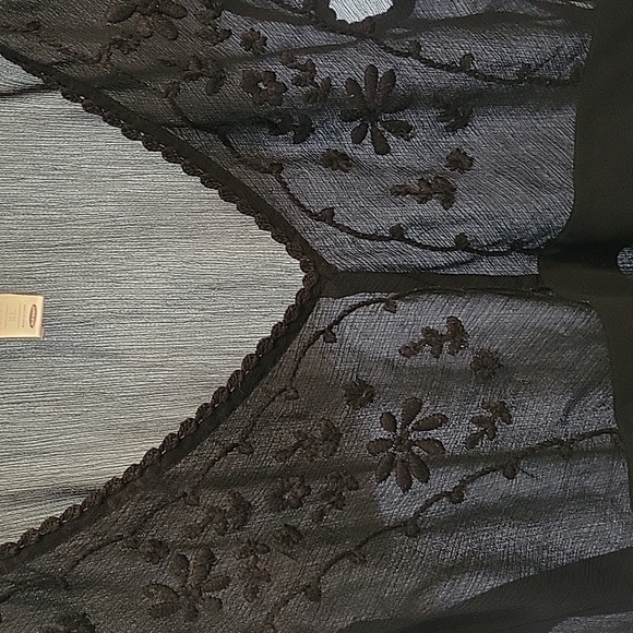 Old Navy Sheer Capped-Sleeve Tie-Back     Size XL Black Blouse - Picture 2 of 6